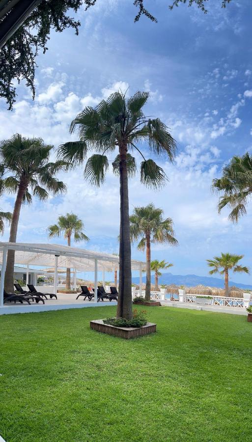 Residence Saranda International Ngoại thất bức ảnh