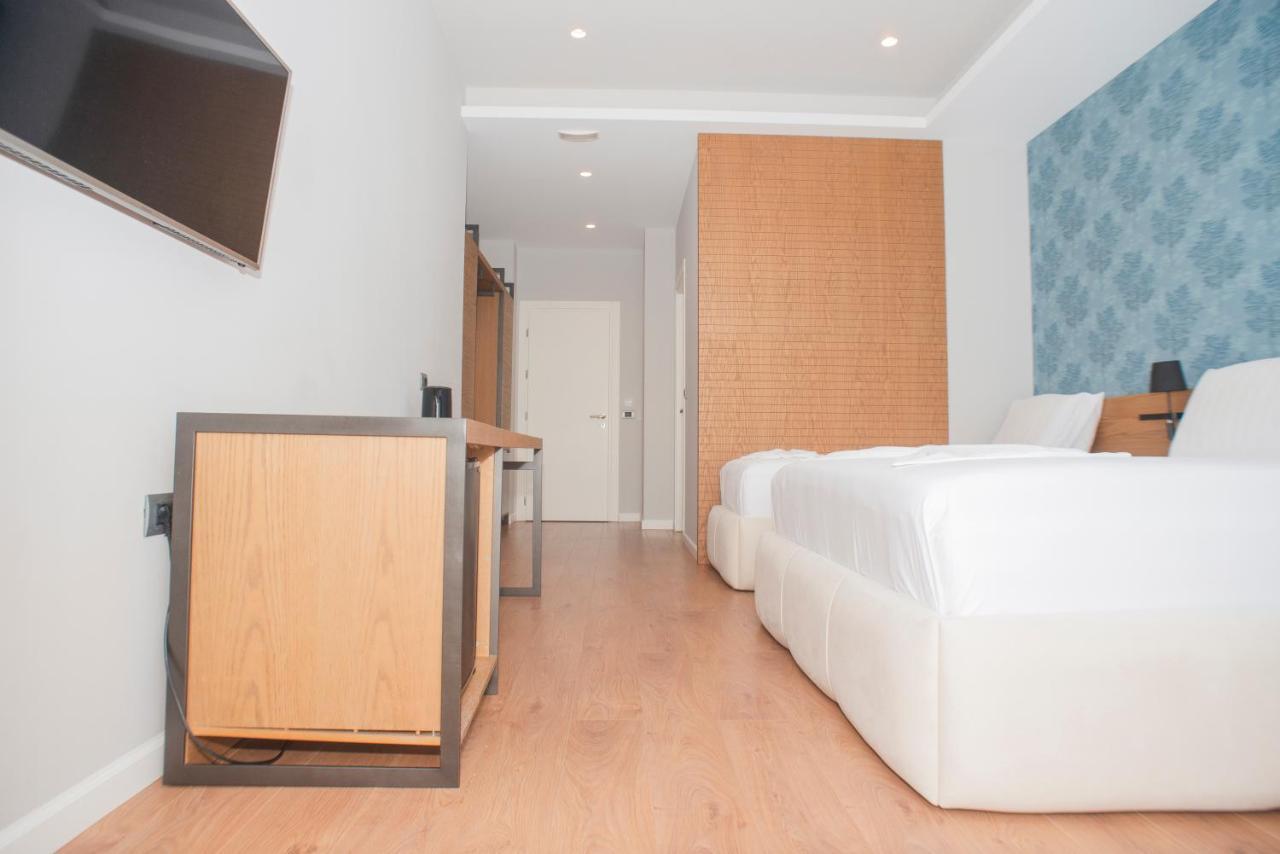 Residence Saranda International Ngoại thất bức ảnh