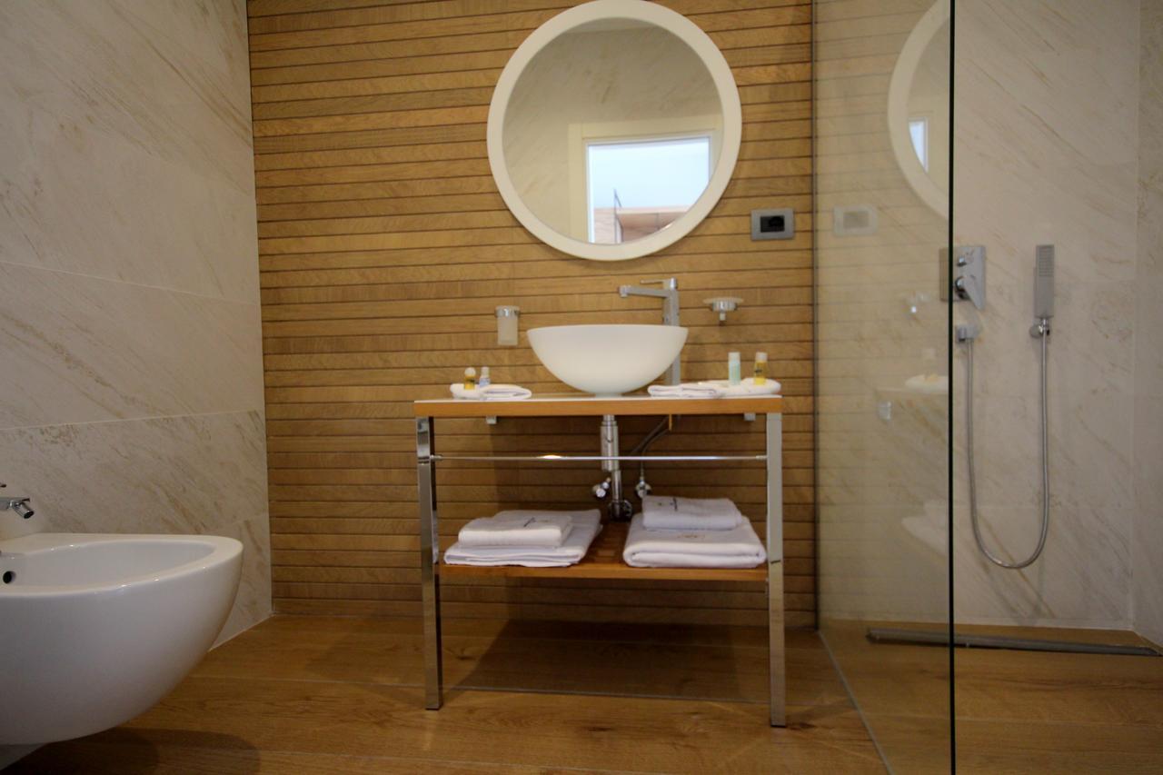 Residence Saranda International Ngoại thất bức ảnh