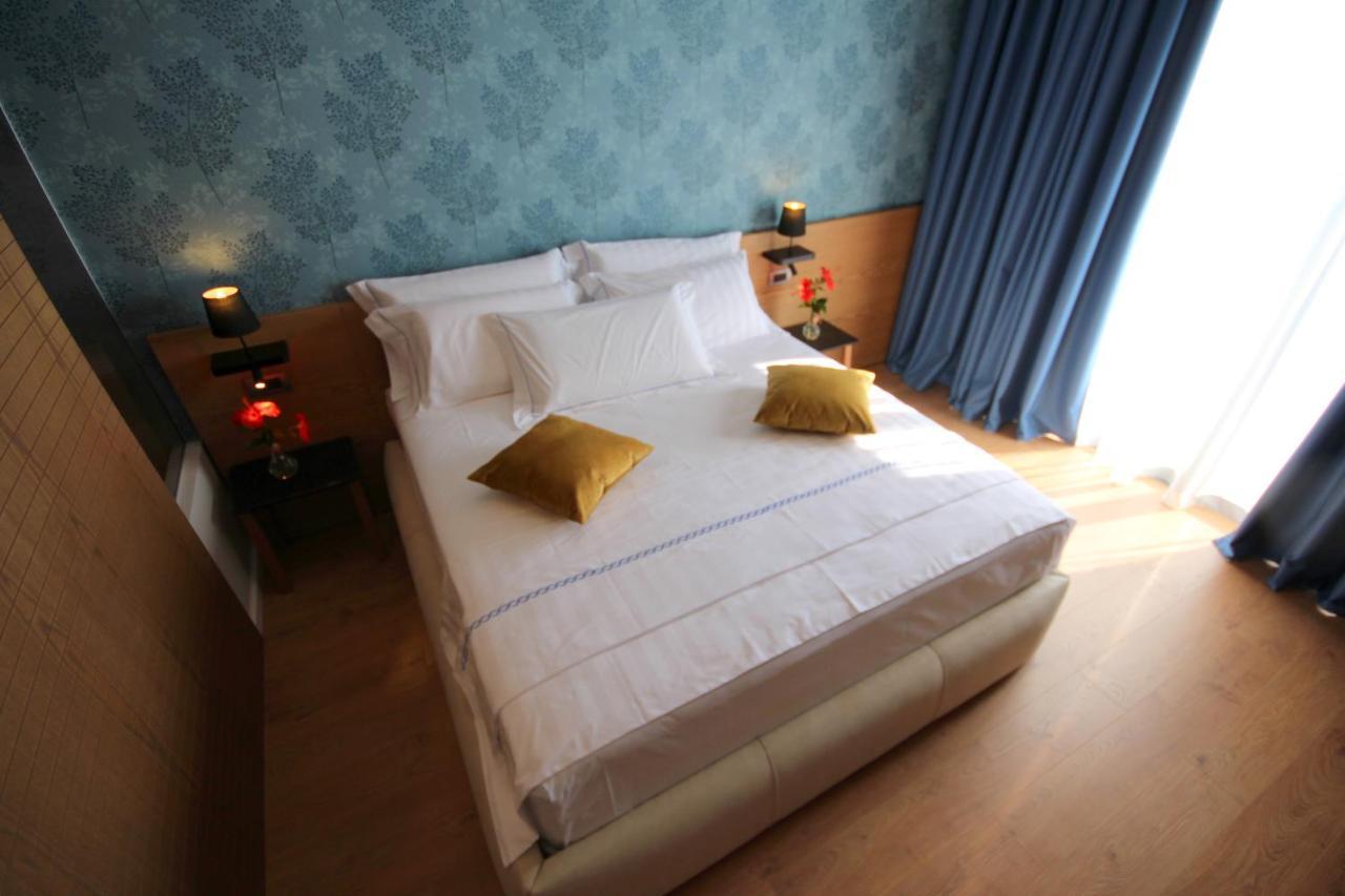 Residence Saranda International Ngoại thất bức ảnh