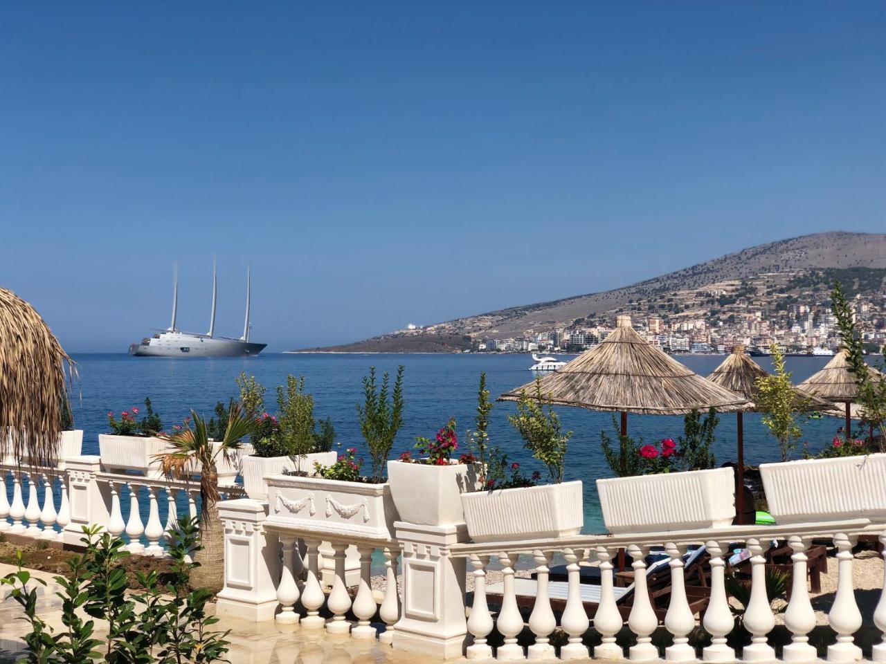 Residence Saranda International Ngoại thất bức ảnh